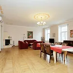 Sunny Grand Apartment By Old Town Riga