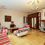 Sunny Grand Apartment By Old Town Apartment