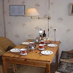 Sunny Grand Apartment By Old Town Apartment