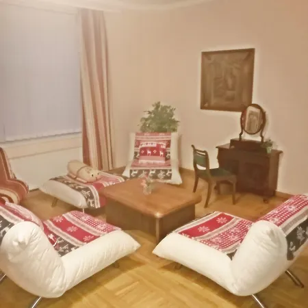 Apartment Sunny Grand Apartment By Old Town *