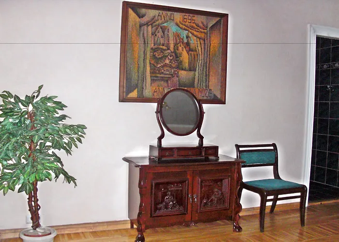 Dzīvoklis Sunny Grand Apartment By Old Town Riga