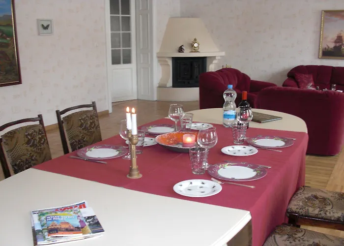 Sunny Grand Apartment By Old Town Dzīvoklis *