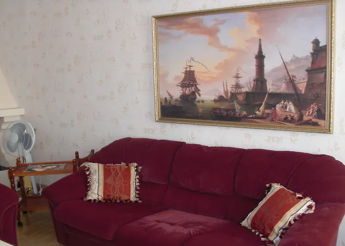 Sunny Grand Apartment By Old Town Dzīvoklis Riga