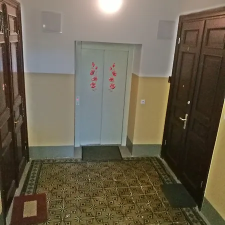 Sunny Grand By Old Town *