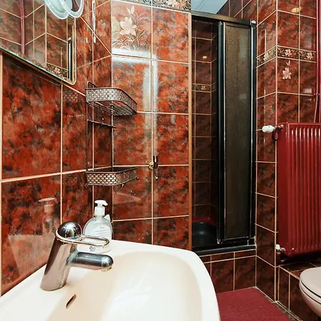 Sunny Grand By Old Town 아파트 *